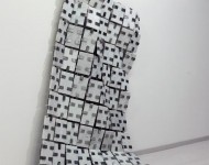 LA VESTE, marmo di Carrara e ferro, cm 180x150x3, 2011